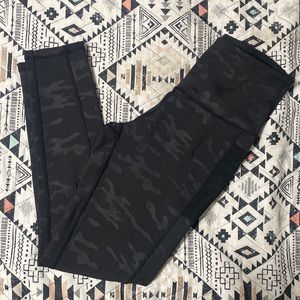 Camo workout leggings